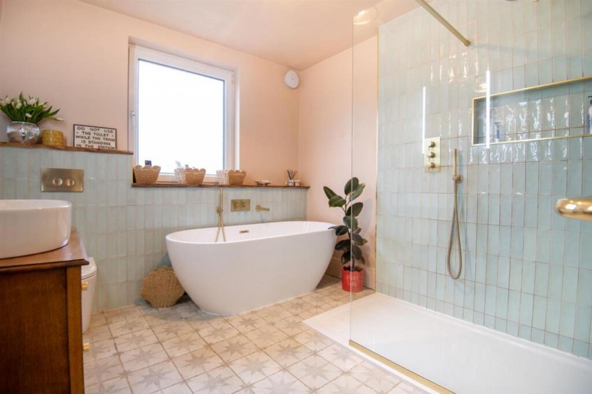 Images for Wellingborough Road, Little Harrowden, NN9