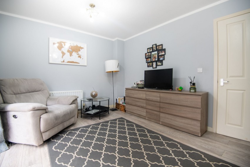 Images for Chapman Road, Wellingborough, NN8