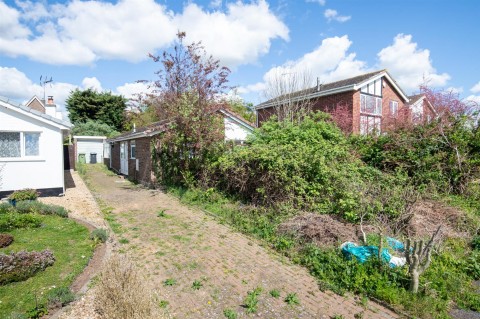 View Full Details for Fallowfield, Wellingborough, NN9
