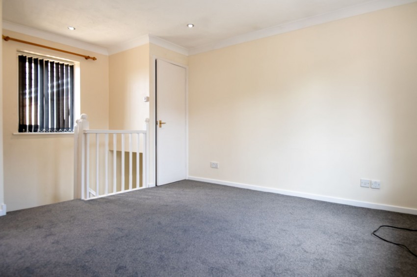 Images for Sandringham Close, Wellingborough, NN8