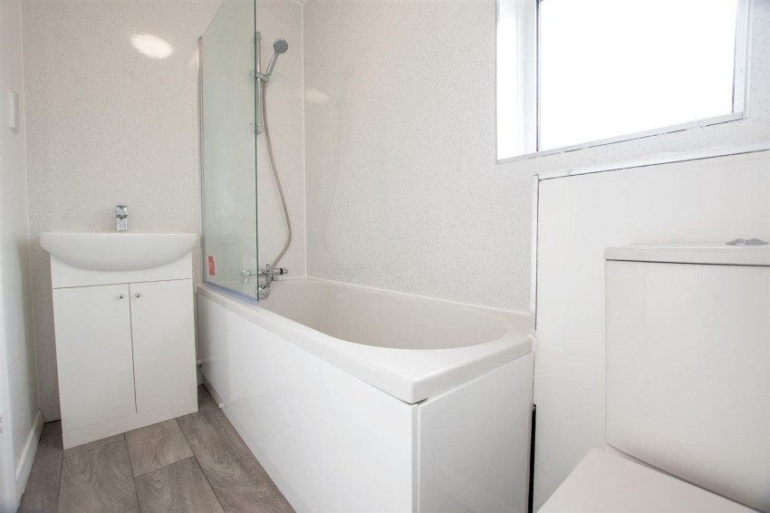 Images for Leyland View, Wellingborough, NN8