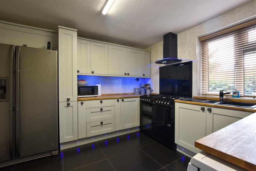 Images for Robin Lane, Wellingborough