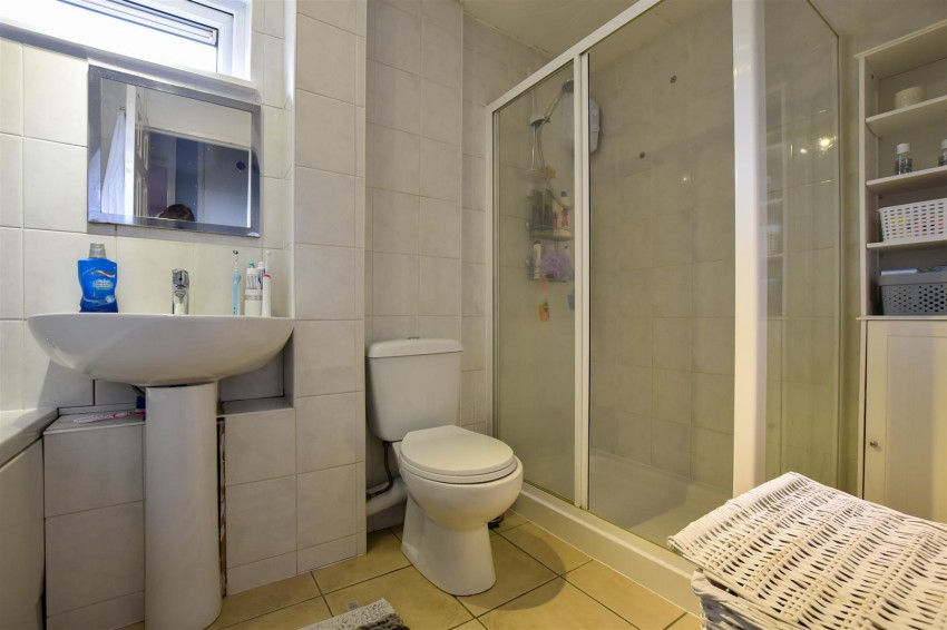 Images for Robin Lane, Wellingborough