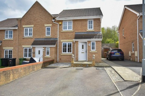 View Full Details for Alken Close, Wellingborough