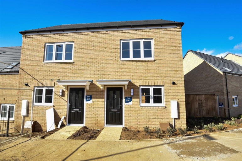 Irthlingborough Road North, Wellingborough
