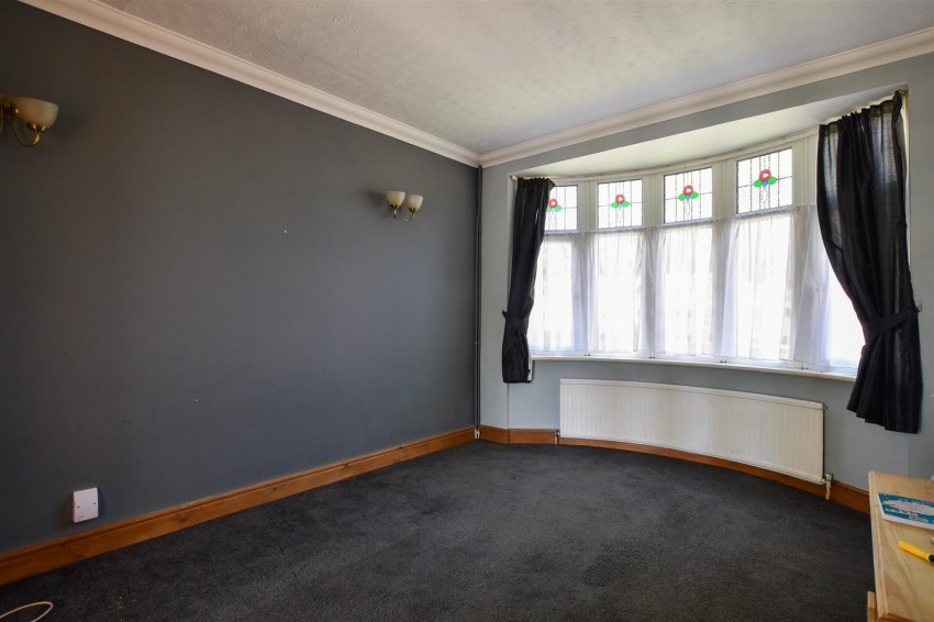 Images for 100 Finedon Road, Wellingborough