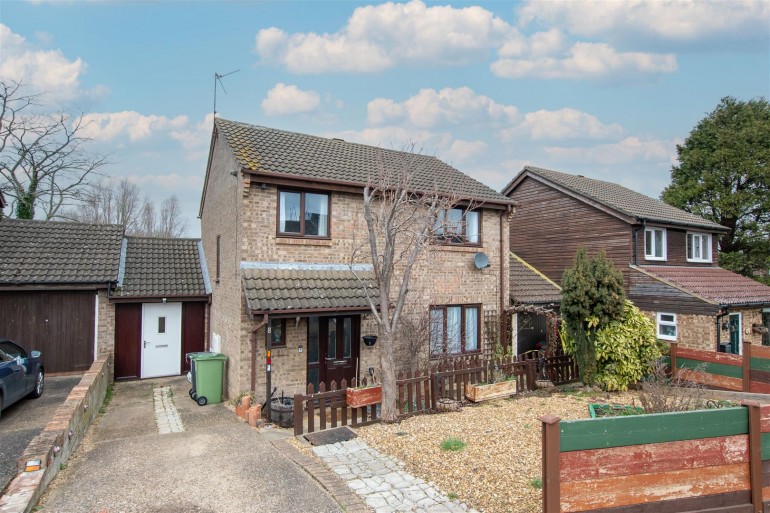 Muirfield Road, Wellingborough