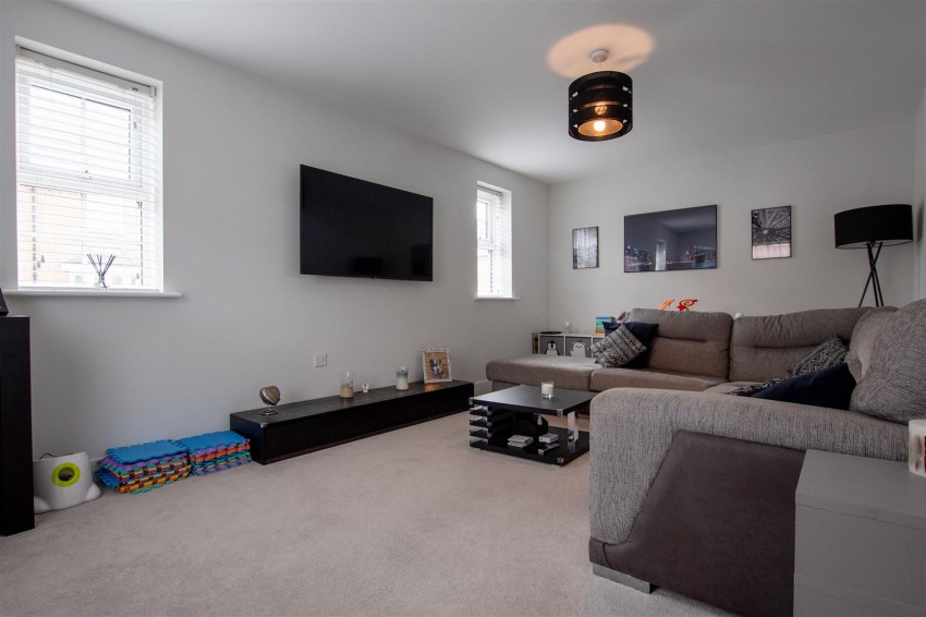 Images for Emerald Way, Irthlingborough