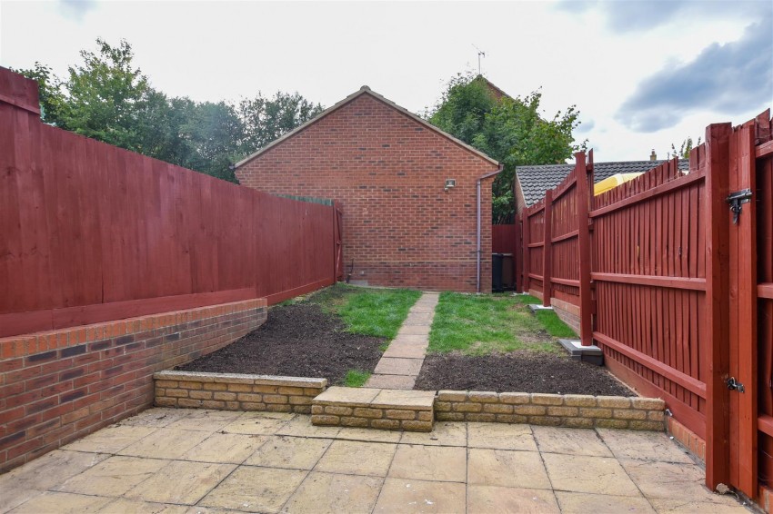 Images for Stone Close, Wellingborough