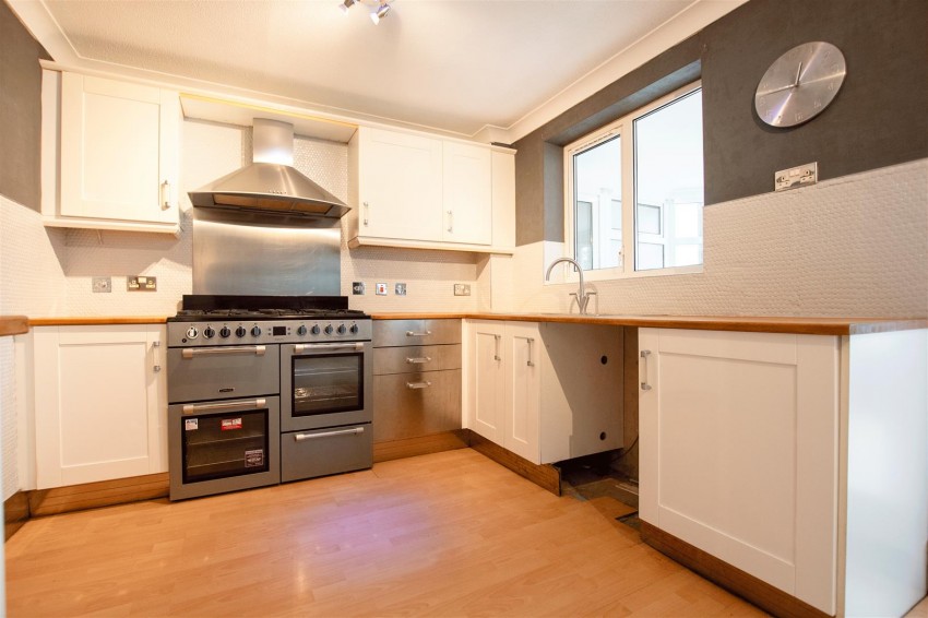 Images for Wentworth Avenue, Wellingborough