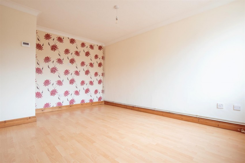 Images for Wentworth Avenue, Wellingborough