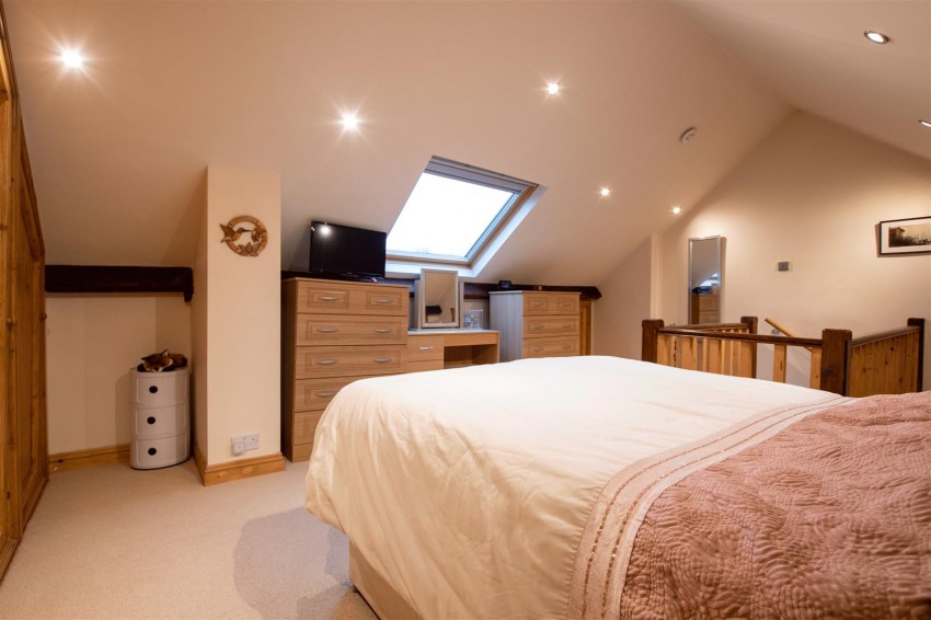 Images for Nest Lane, Wellingborough