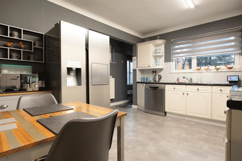 Images for Nest Lane, Wellingborough