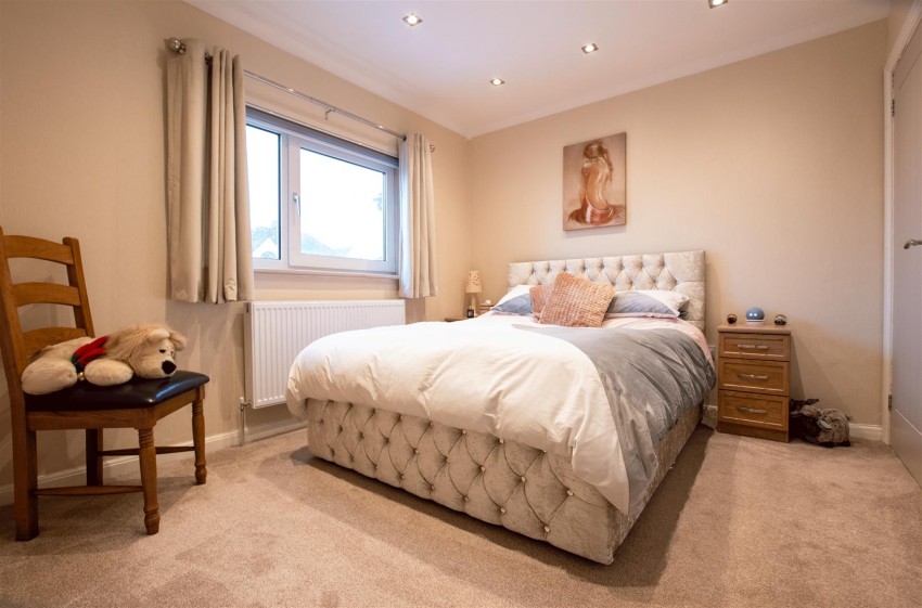 Images for Nest Lane, Wellingborough