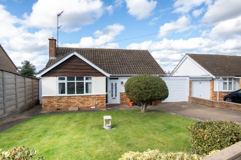 View Full Details for Pendered Road, Wellingborough, NN8