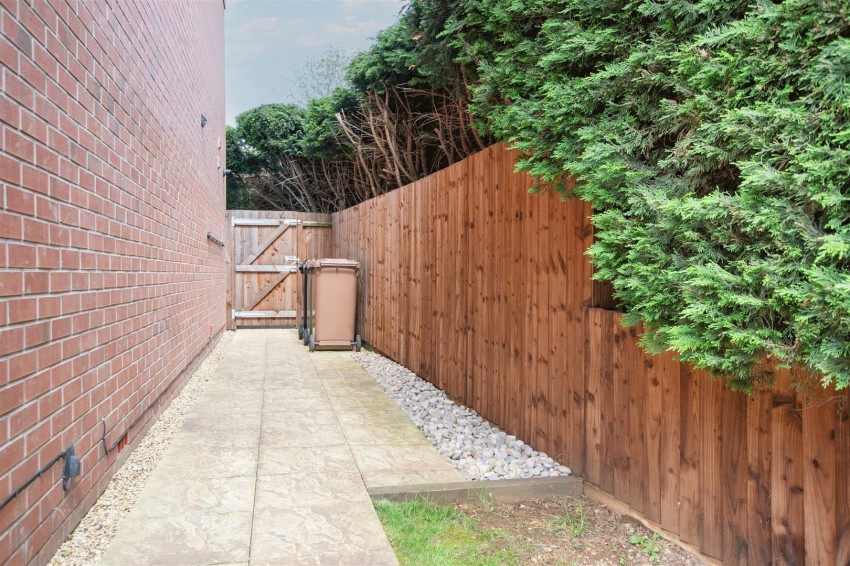 Images for Well Spring Close, Finedon
