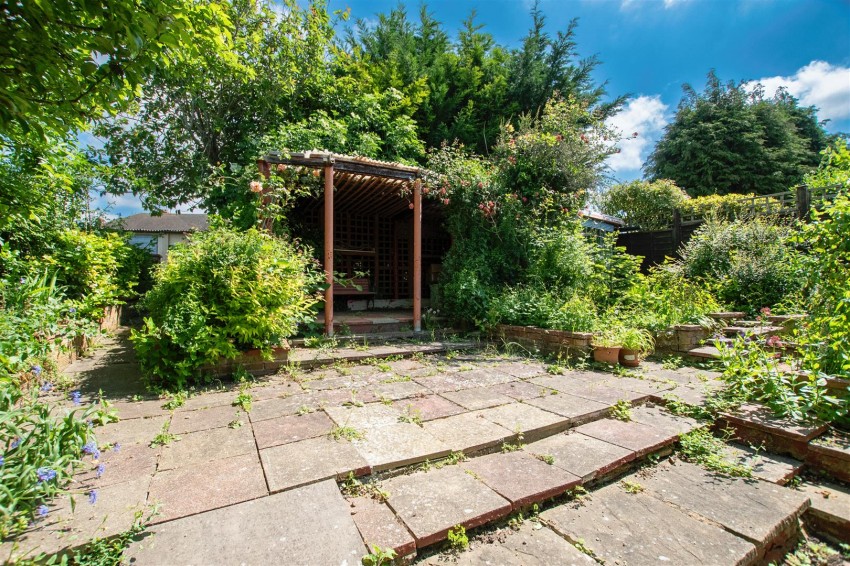 Images for North End, Higham Ferrers, Rushden