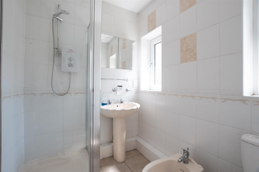 Images for North End, Higham Ferrers, Rushden