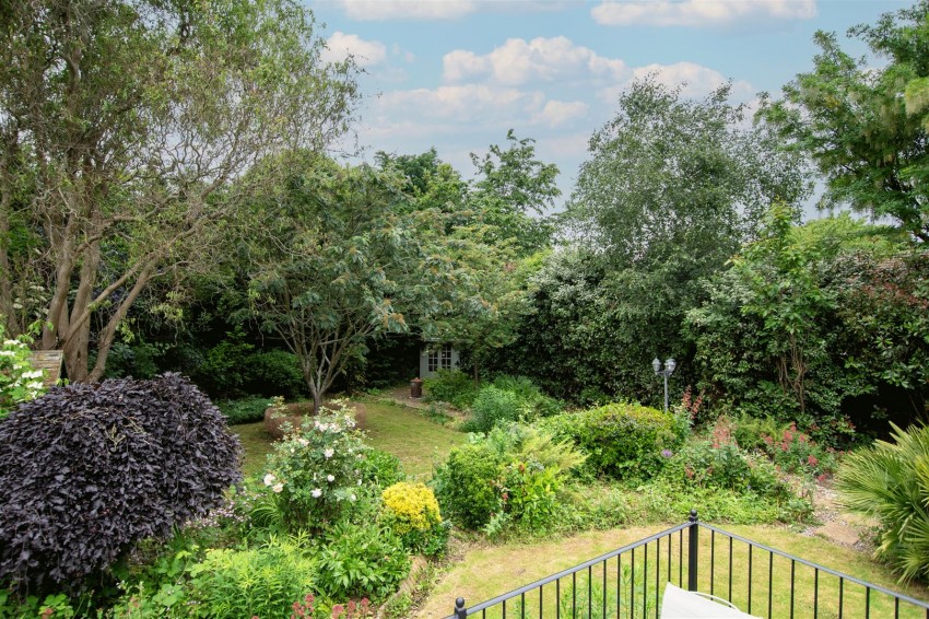 Images for Nest Lane, Wellingborough