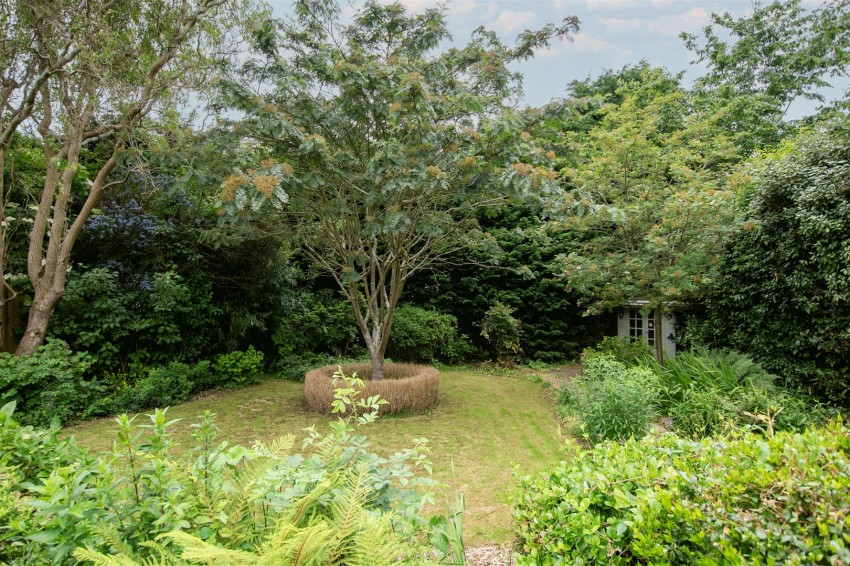 Images for Nest Lane, Wellingborough