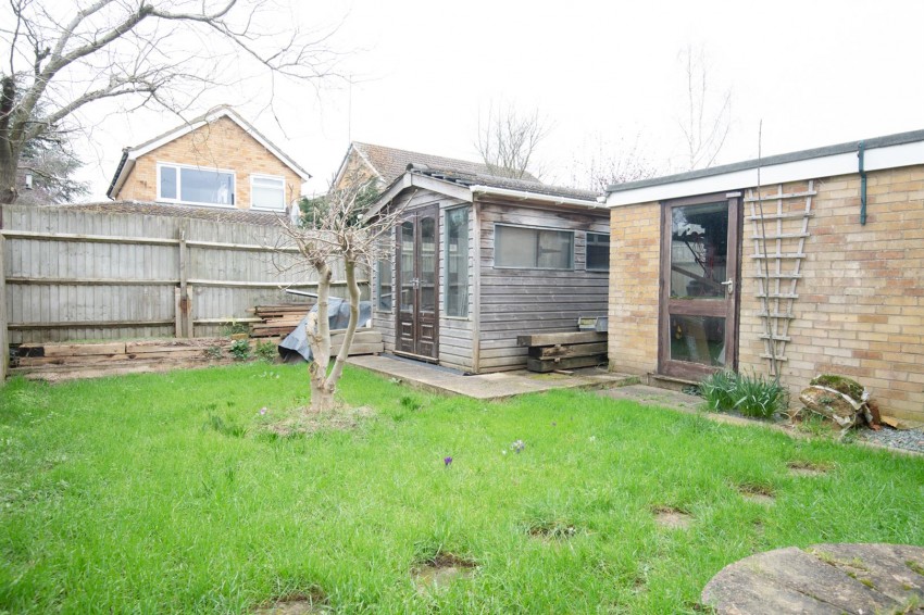 Images for 24 Roses Close, Wollaston