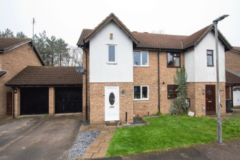View Full Details for Chatsworth Drive, Wellingborough