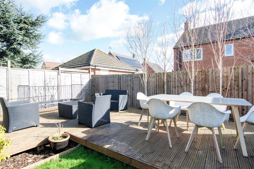Images for Nest Lane, Wellingborough
