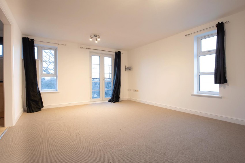 Images for Oxford Street, Wellingborough