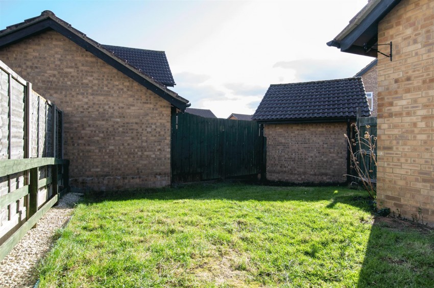 Images for Chatsworth Drive, Wellingborough