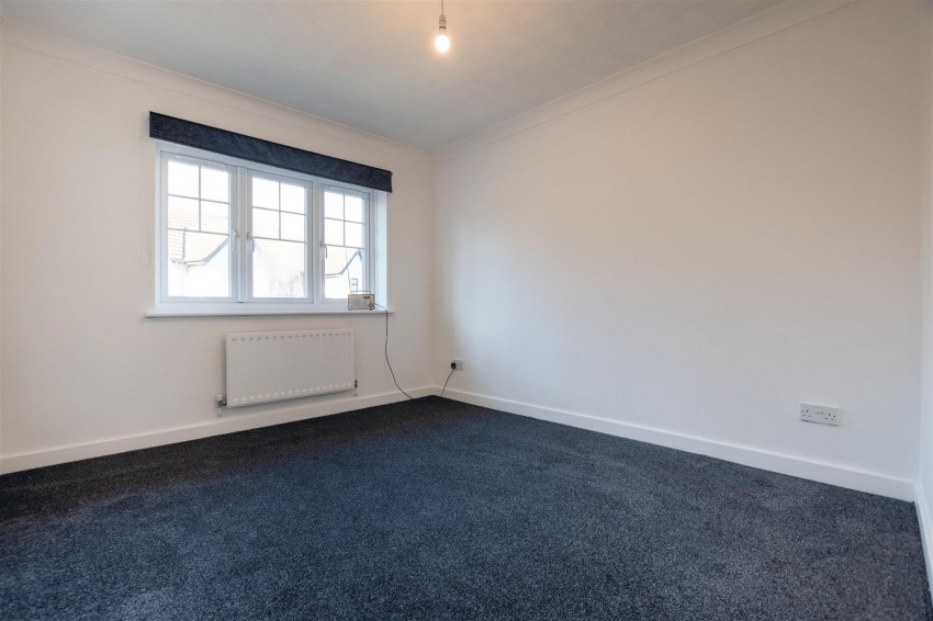 Images for Chatsworth Drive, Wellingborough