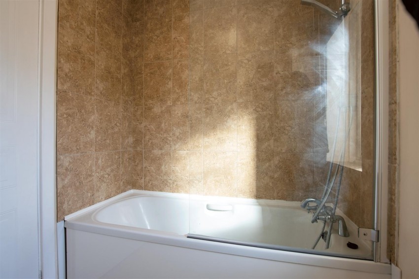 Images for Chatsworth Drive, Wellingborough