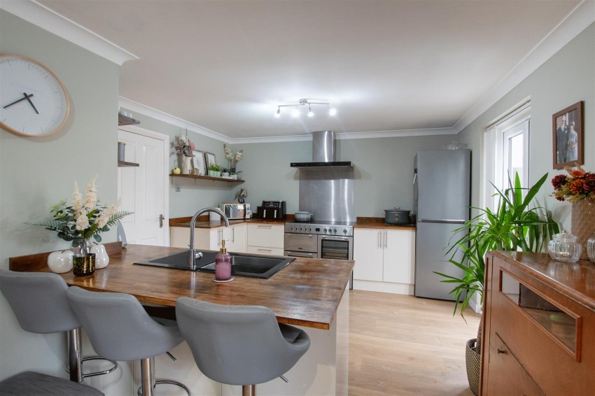 Images for Teal Lane, Wellingborough