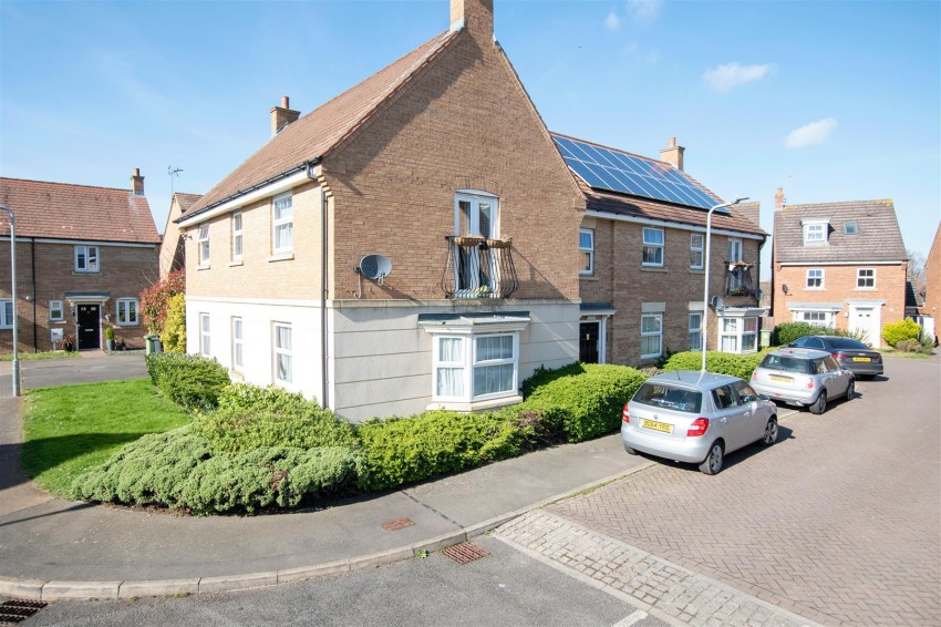 Images for Bluebell Close, Wellingborough