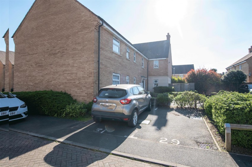 Images for Bluebell Close, Wellingborough