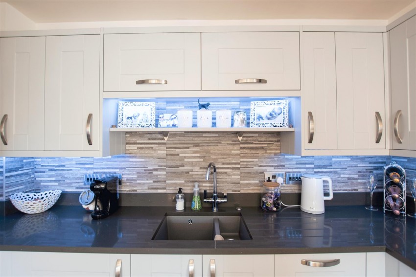 Images for Bluebell Close, Wellingborough