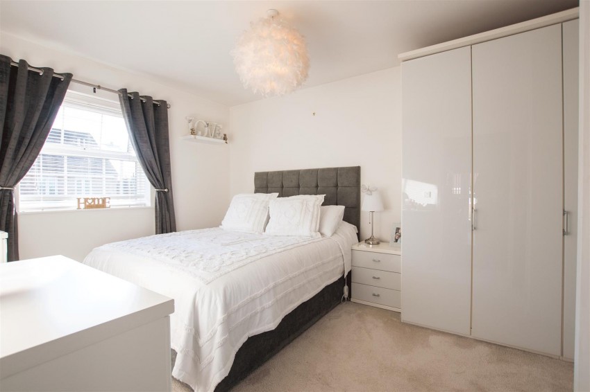 Images for Bluebell Close, Wellingborough
