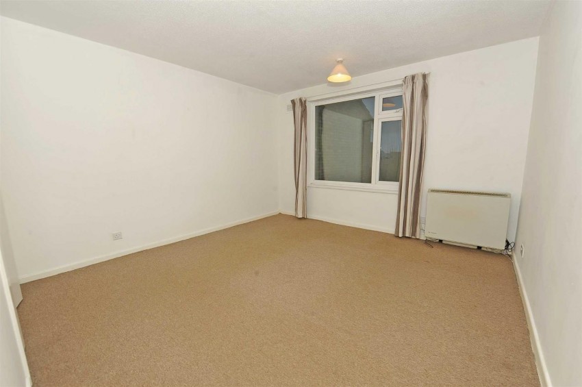 Images for Compton Way, Earls Barton