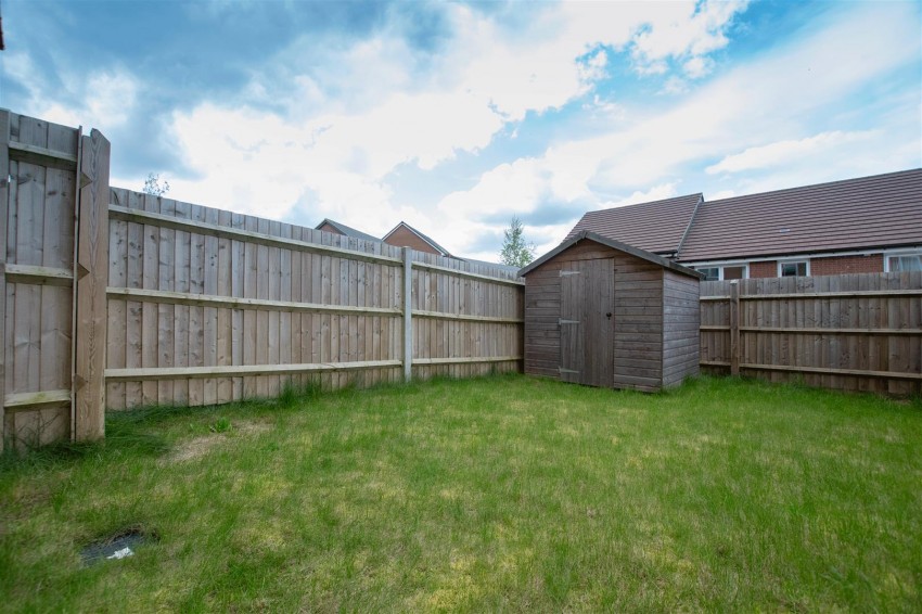 Images for Glenvale Drive, Wellingborough