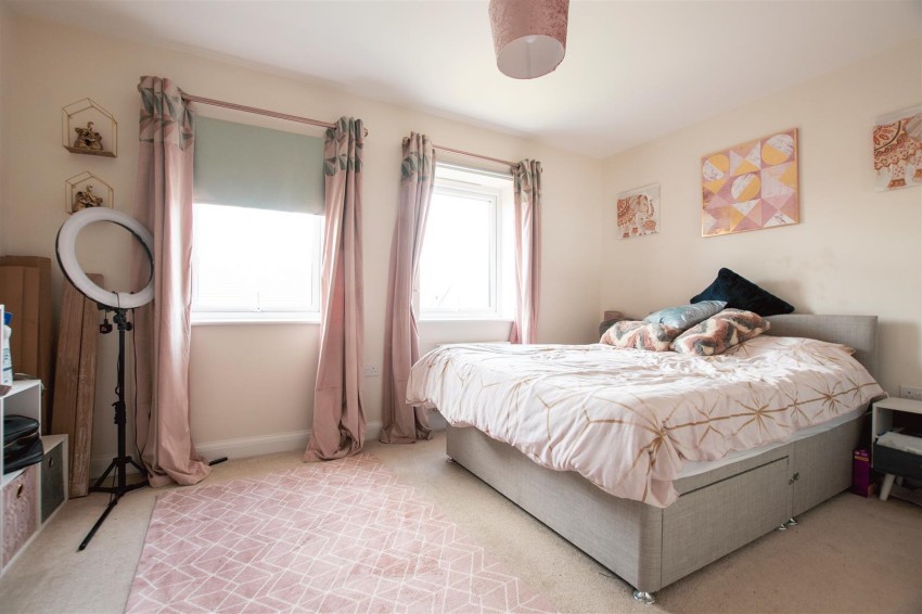 Images for Glenvale Drive, Wellingborough