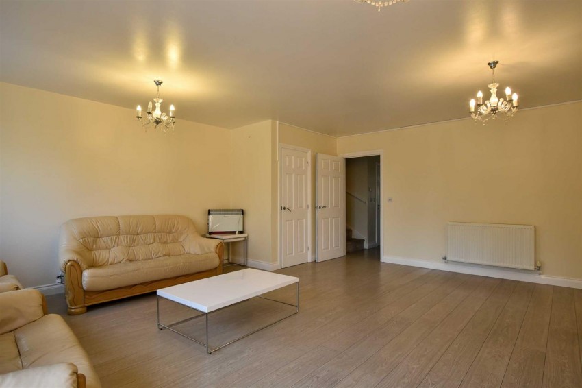Images for Harrowden Gardens, Wellingborough