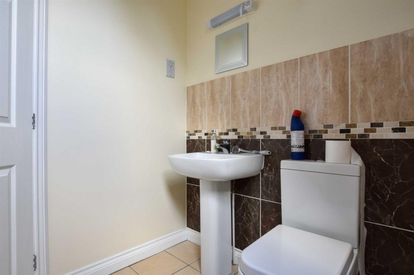 Images for Harrowden Gardens, Wellingborough