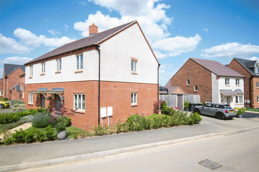Images for Gleanings Road, Irchester