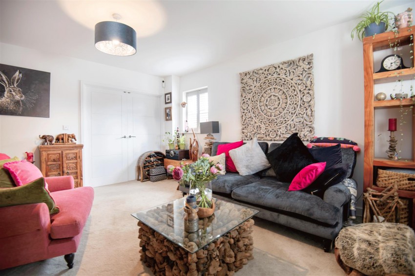 Images for Gleanings Road, Irchester