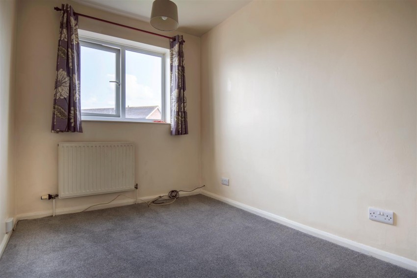 Images for 10 Vicarage Farm RoadWellingborough