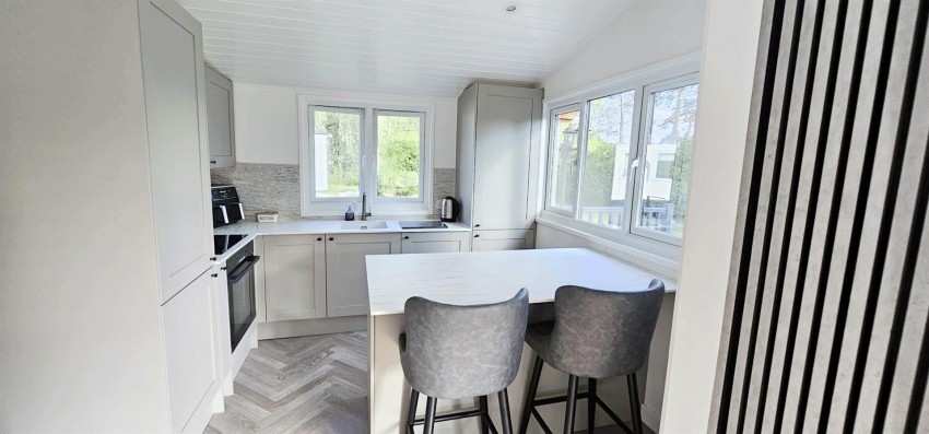 Images for Moorhen Island, Billing Aquadrome, Northampton