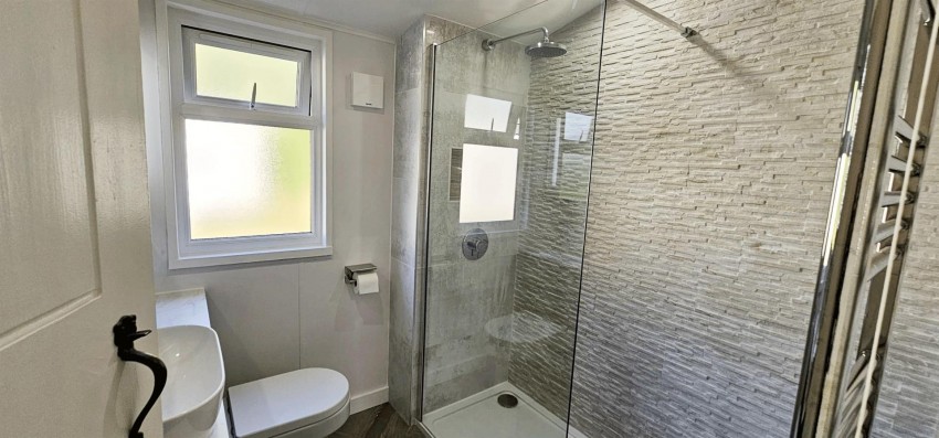 Images for Moorhen Island, Billing Aquadrome, Northampton