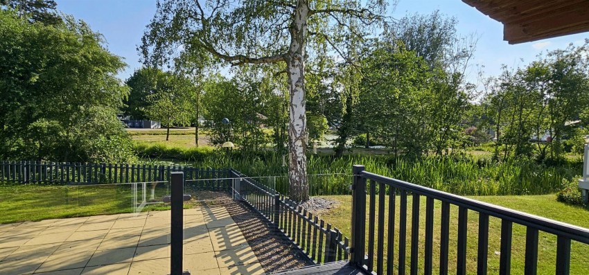 Images for Moorhen Island, Billing Aquadrome, Northampton