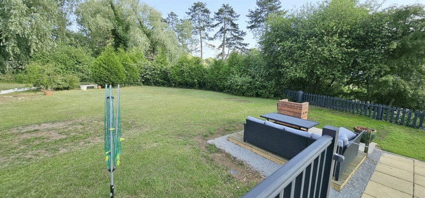 Images for Moorhen Island, Billing Aquadrome, Northampton