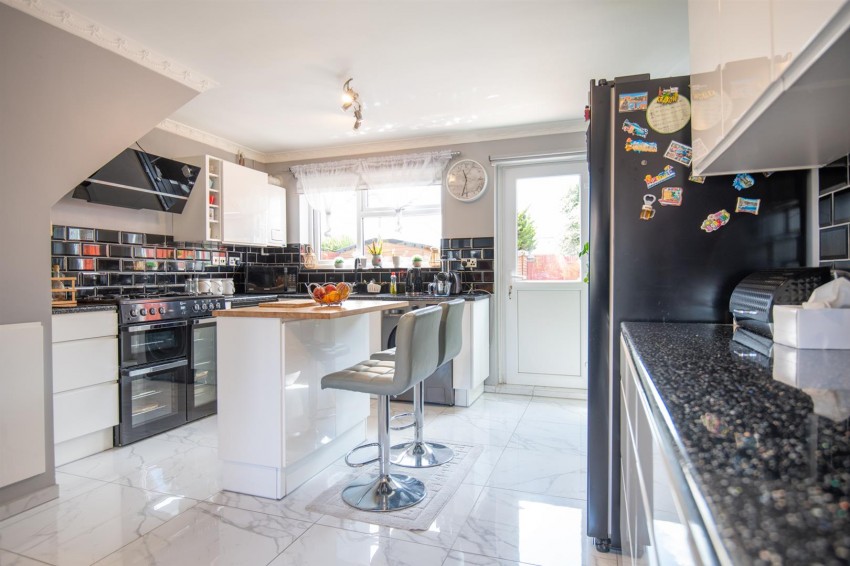 Images for Longfellow Road, Wellingborough