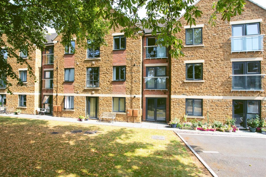 Images for 38c Broad Green, Wellingborough